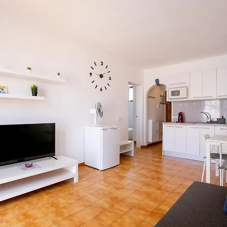 Cris Diamond 1 * Los Cristianos